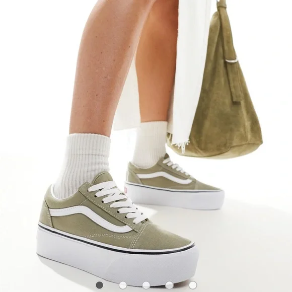 Vans old skool stackform trainers in light tan - Picture 3 of 7